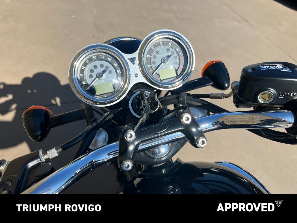 TRIUMPH Bonneville 900 T100 E5