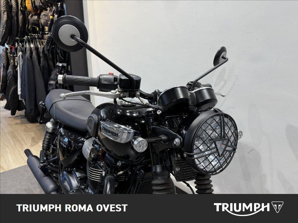 TRIUMPH Bonneville 900 T100 Black