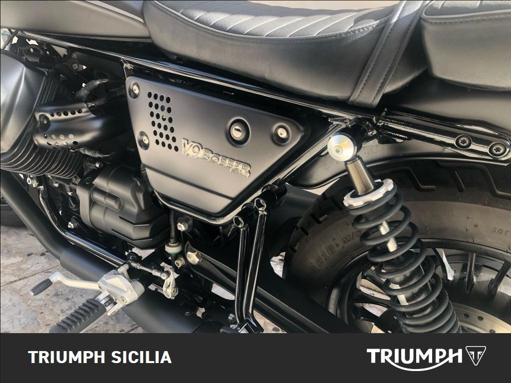 MOTO GUZZI V9 850 Bobber