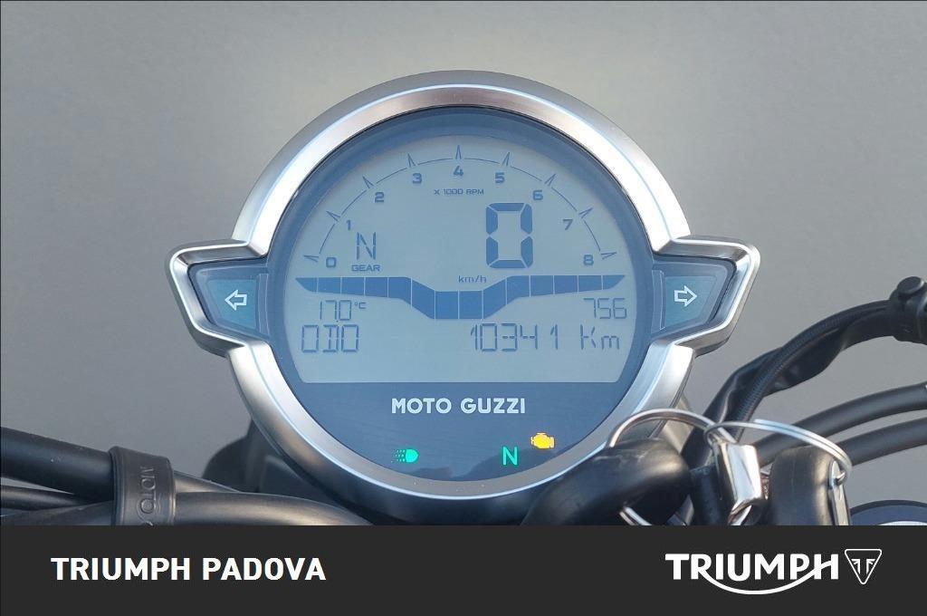 MOTO GUZZI V7 850 Stone Abs