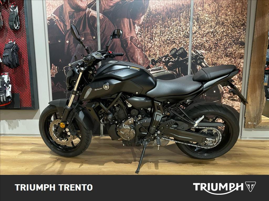YAMAHA MT-07 690 Abs
