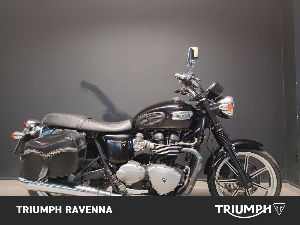 TRIUMPH Bonneville 865 SE