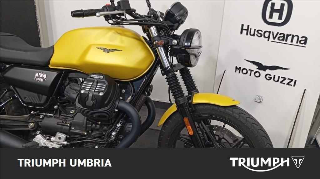 MOTO GUZZI V7 850 Stone Abs