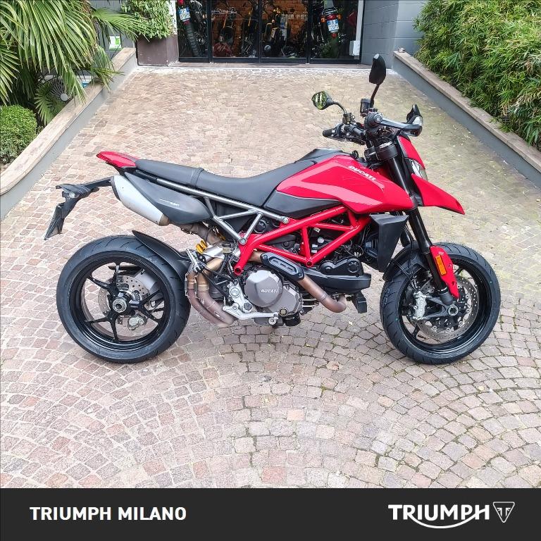 DUCATI Hypermotard 950 Red