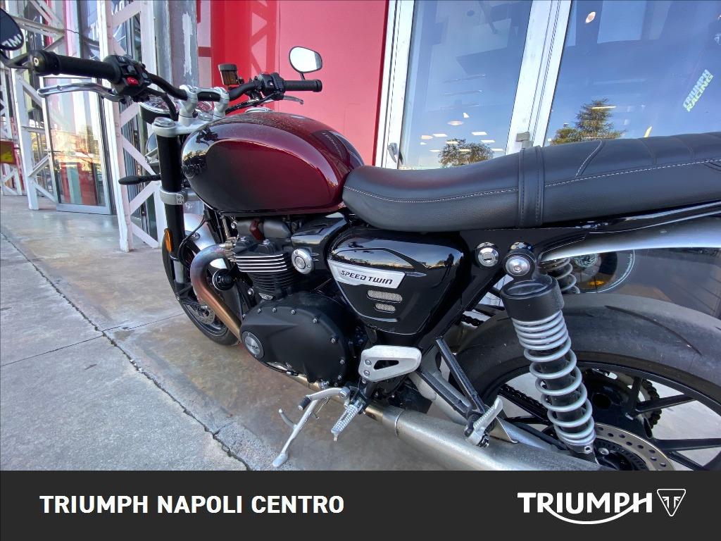 TRIUMPH Speed Twin 1200 Stealth Edition Abs
