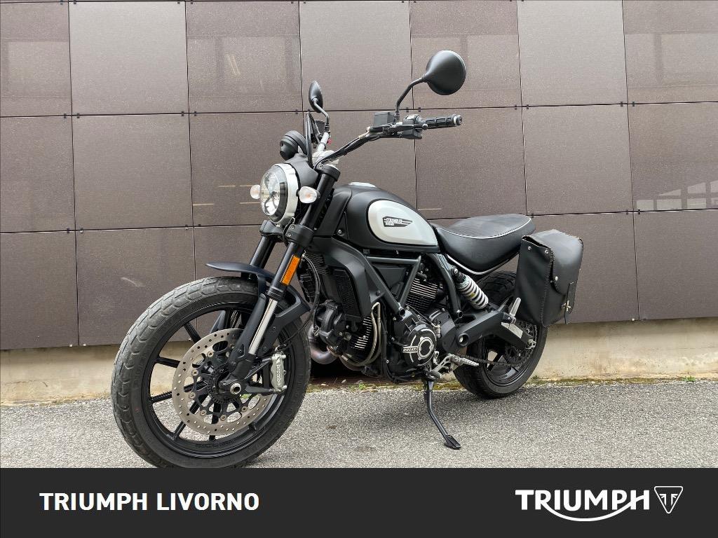 DUCATI Scrambler 800 Icon Dark