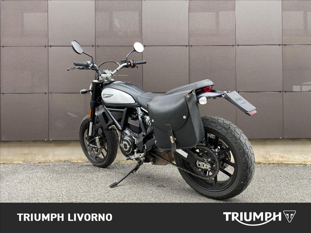 DUCATI Scrambler 800 Icon Dark