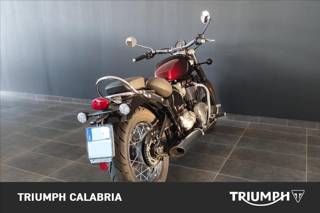 TRIUMPH Bonneville 1200 Speedmaster Stealth Edition E5