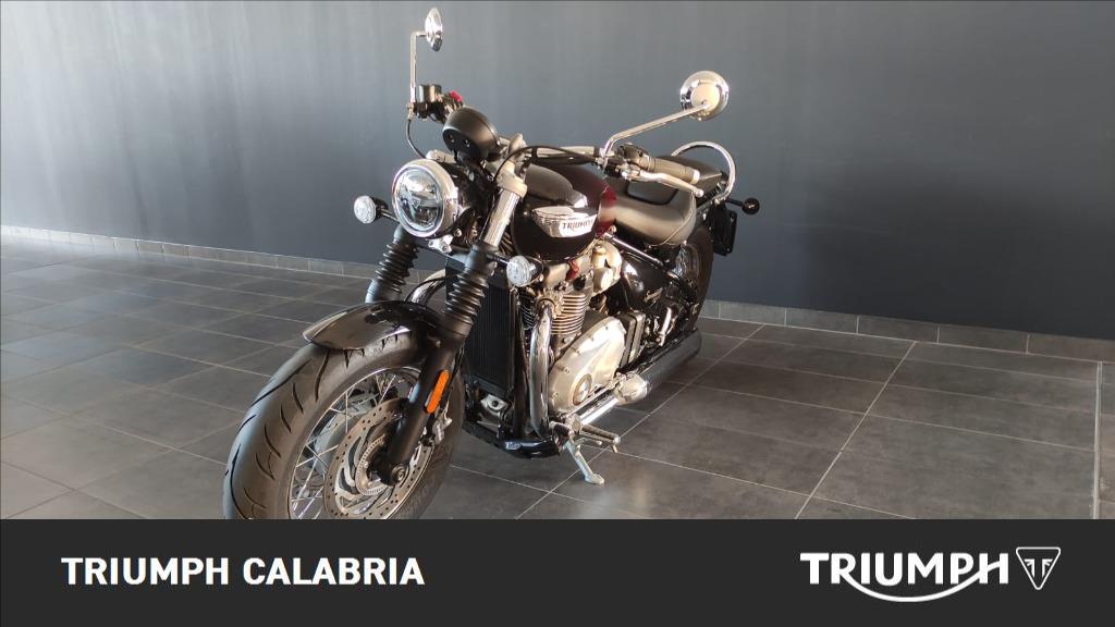TRIUMPH Bonneville 1200 Speedmaster Stealth Edition E5