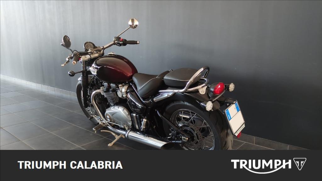 TRIUMPH Bonneville 1200 Speedmaster Stealth Edition E5