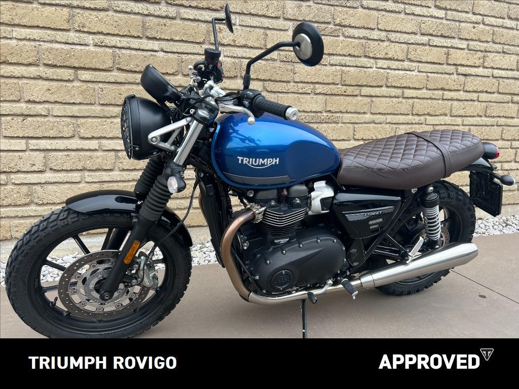TRIUMPH Street Twin 900 