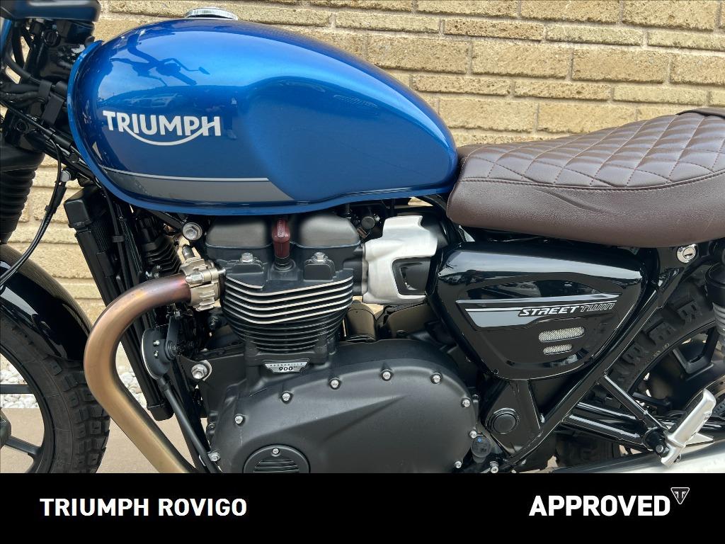 TRIUMPH Street Twin 900 