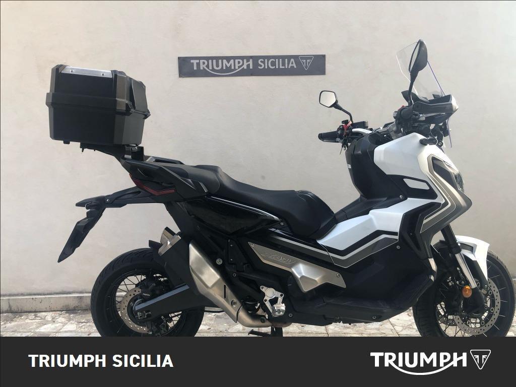 HONDA X-ADV 750 DCT Abs