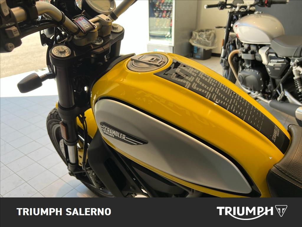 DUCATI Scrambler 800 Icon Yellow