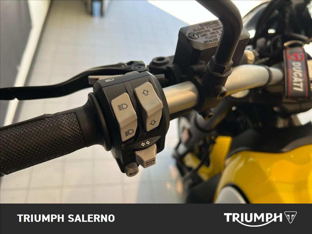 DUCATI Scrambler 800 Icon Yellow