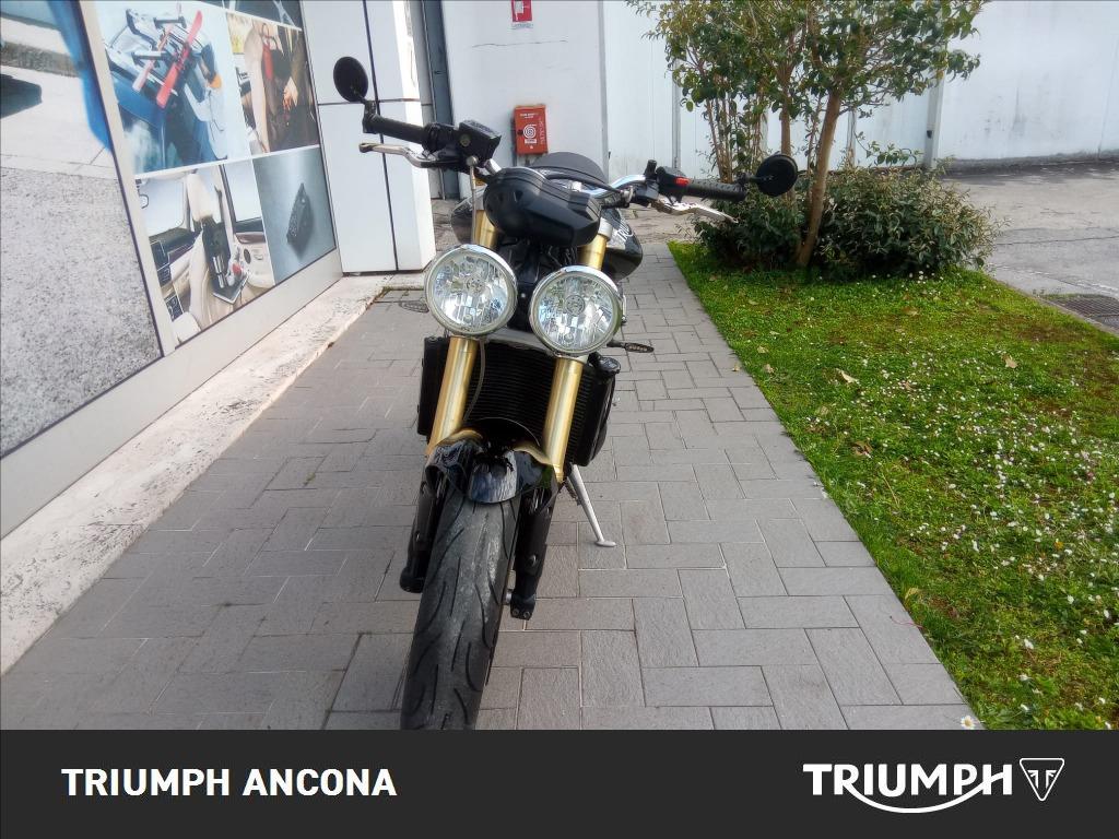 TRIUMPH Street Triple 675 