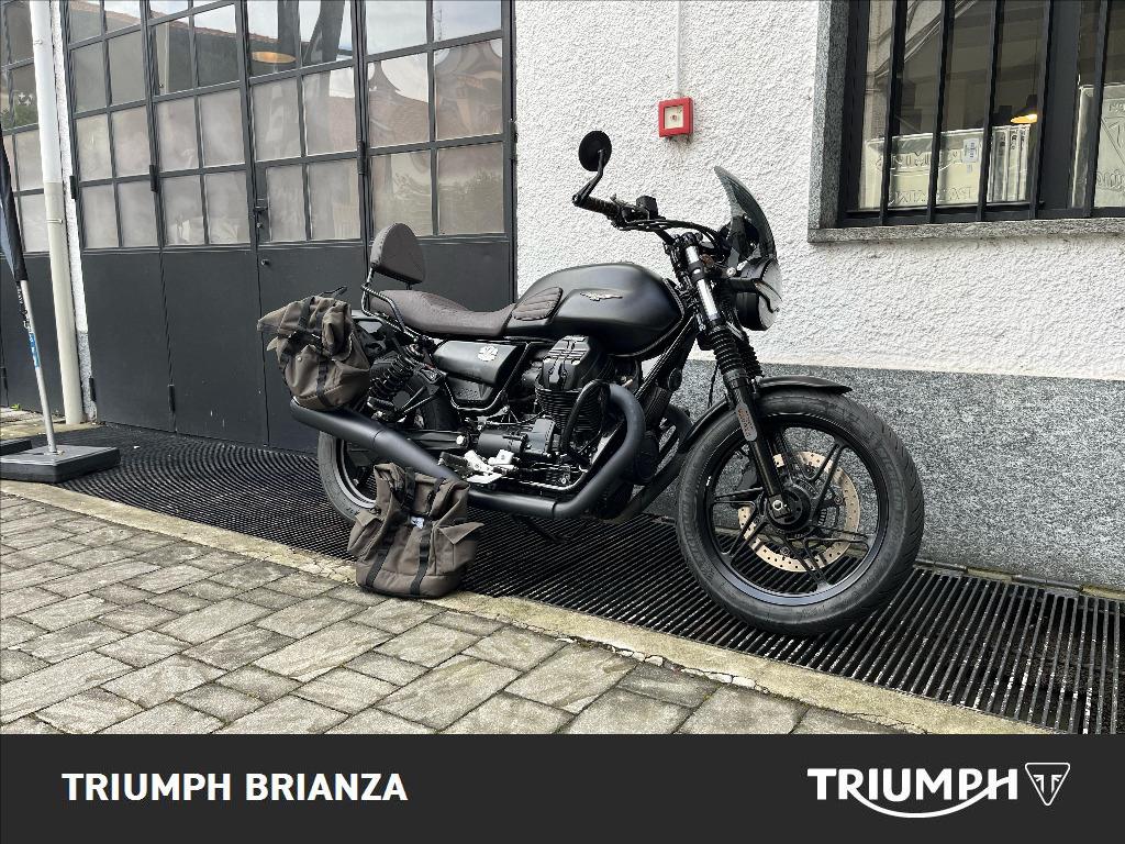 MOTO GUZZI V7 850 Stone Abs