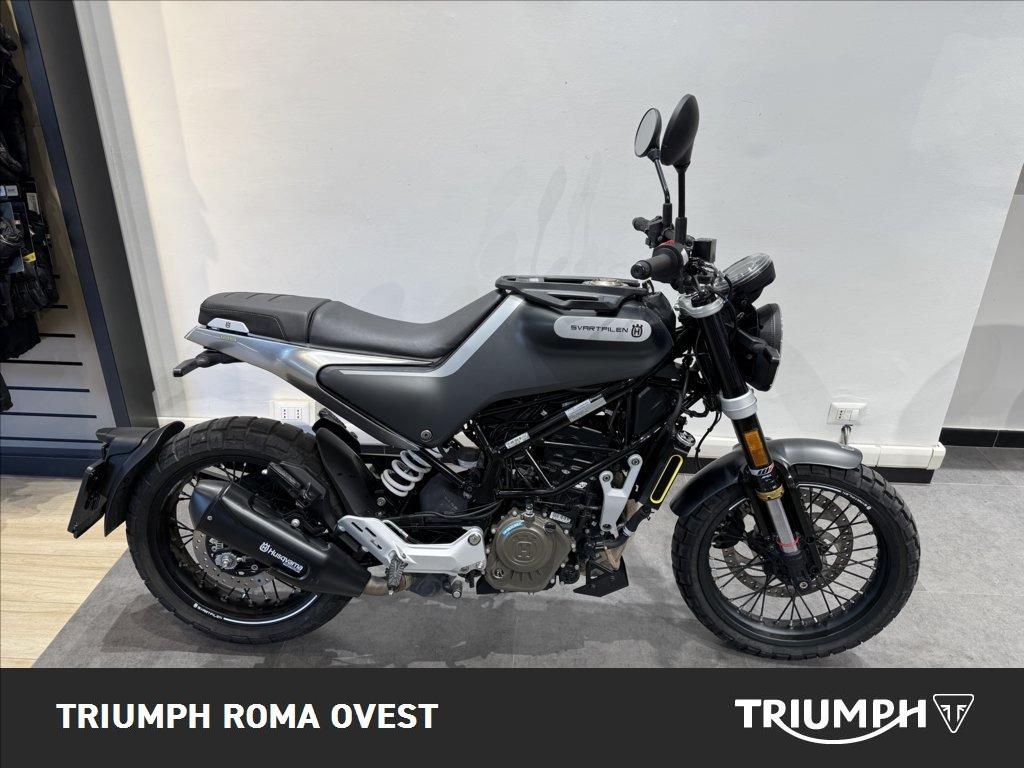 HUSQVARNA Svartpilen 125 4T