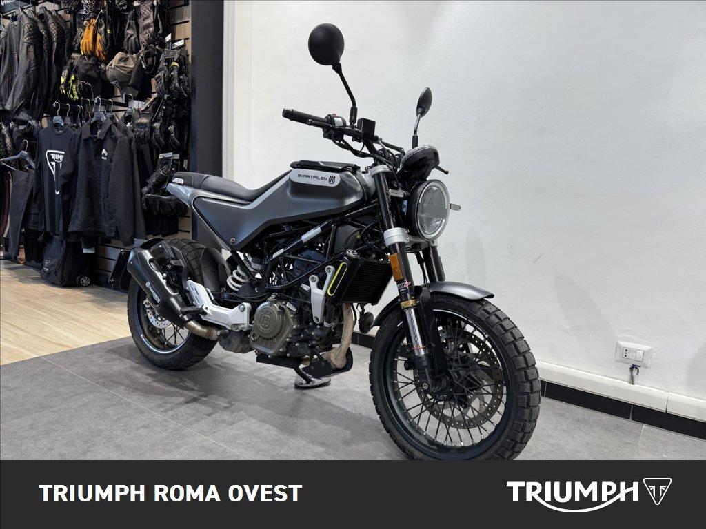 HUSQVARNA Svartpilen 125 4T