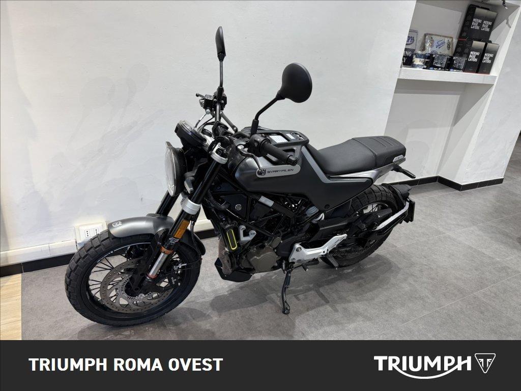 HUSQVARNA Svartpilen 125 4T
