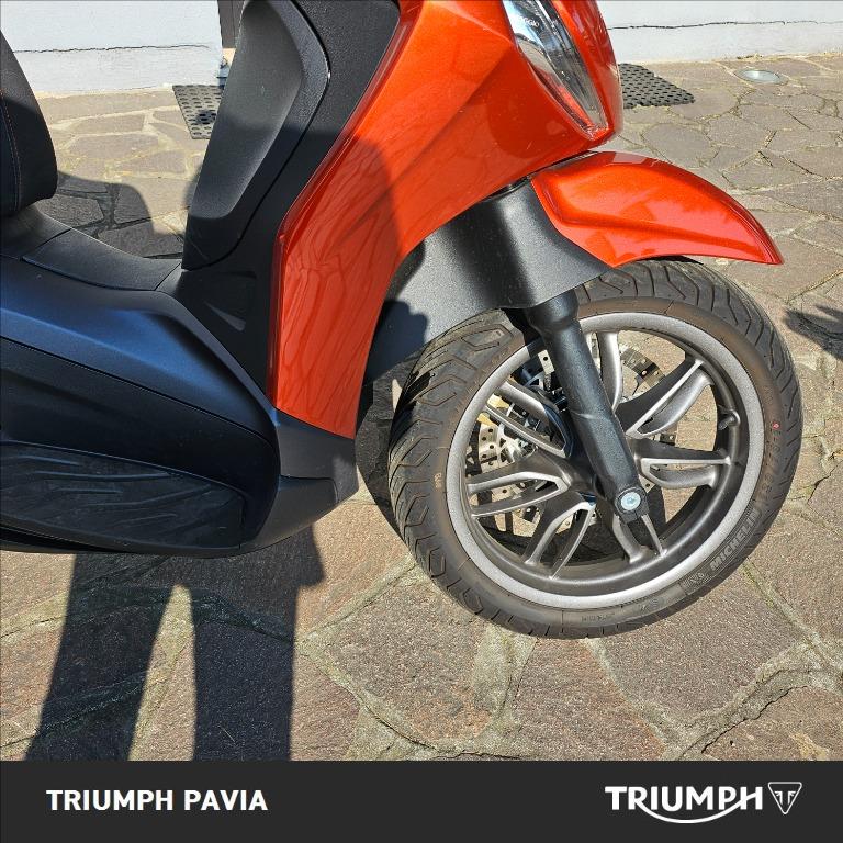 PIAGGIO Beverly 400 hpe S abs-asr