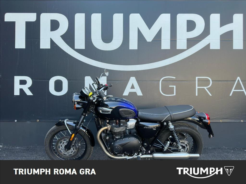TRIUMPH Bonneville 900 T100 Stealth Edition