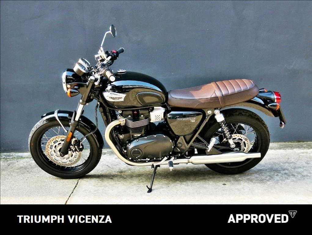 TRIUMPH Bonneville 900 T100 Black