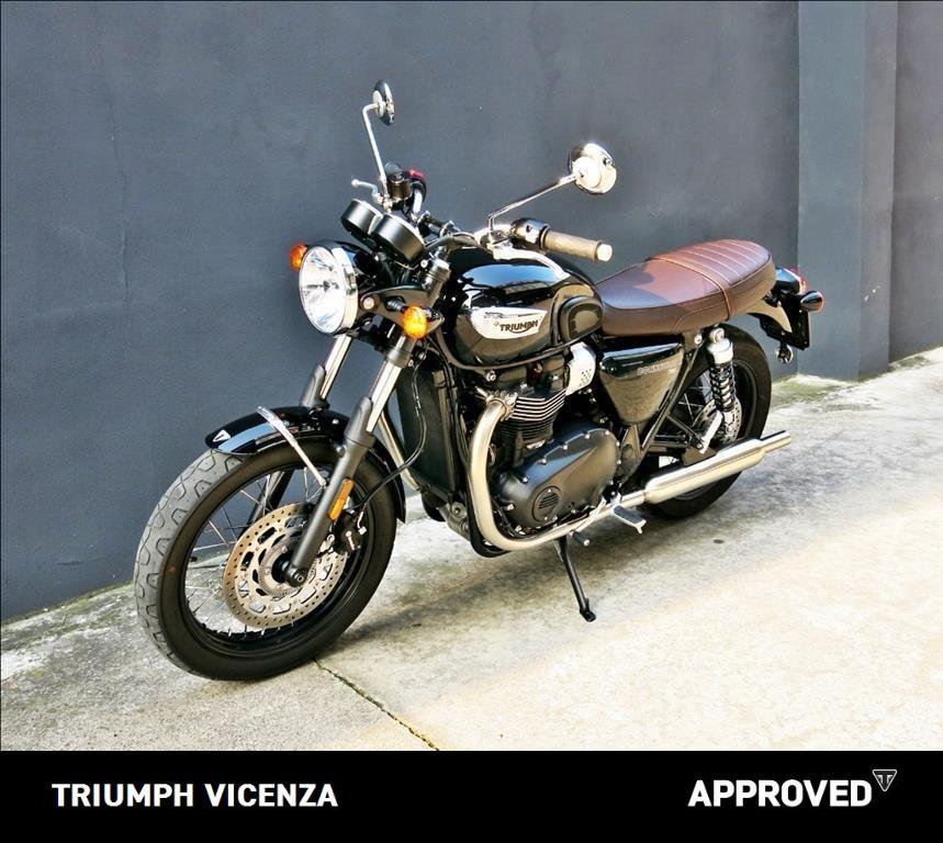 TRIUMPH Bonneville 900 T100 Black