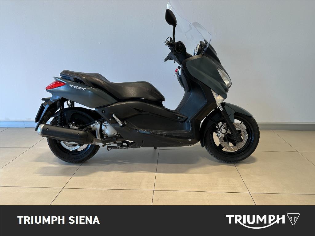 YAMAHA X-Max 250 