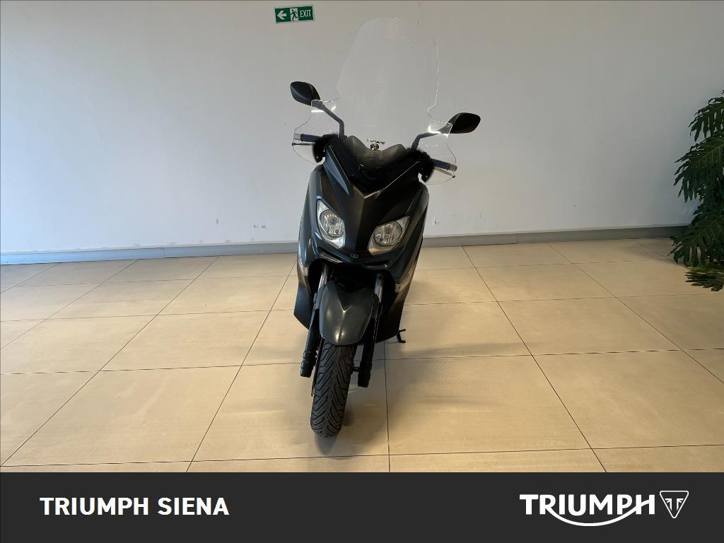 YAMAHA X-Max 250 
