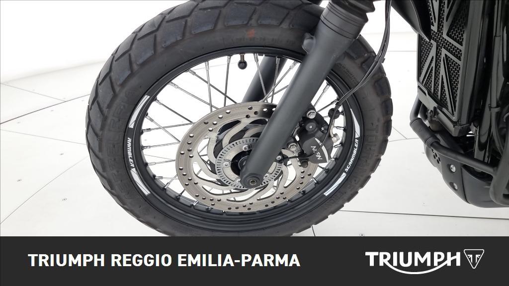 TRIUMPH Street Scrambler 900 