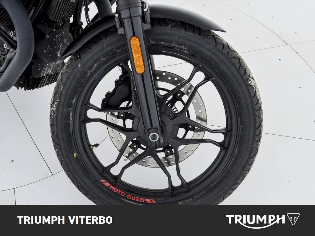 MOTO GUZZI V7 III 750 Stone Abs