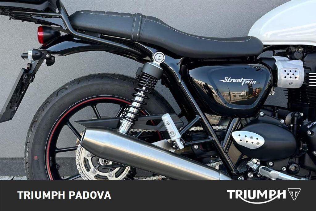 TRIUMPH Street Twin 900 