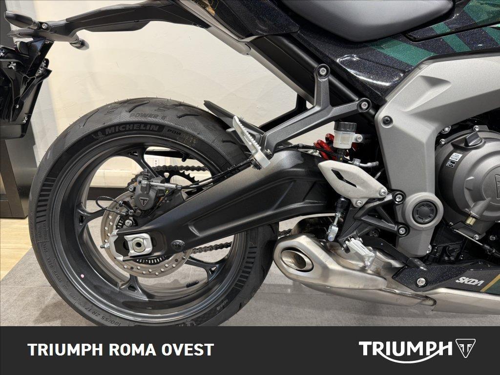 TRIUMPH Daytona 660 Abs