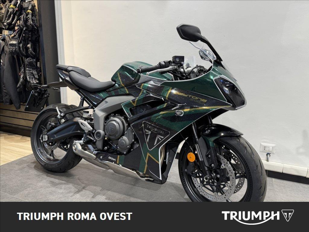 TRIUMPH Daytona 660 Abs