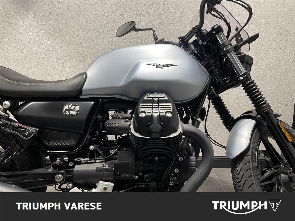 MOTO GUZZI V7 850 Stone Abs