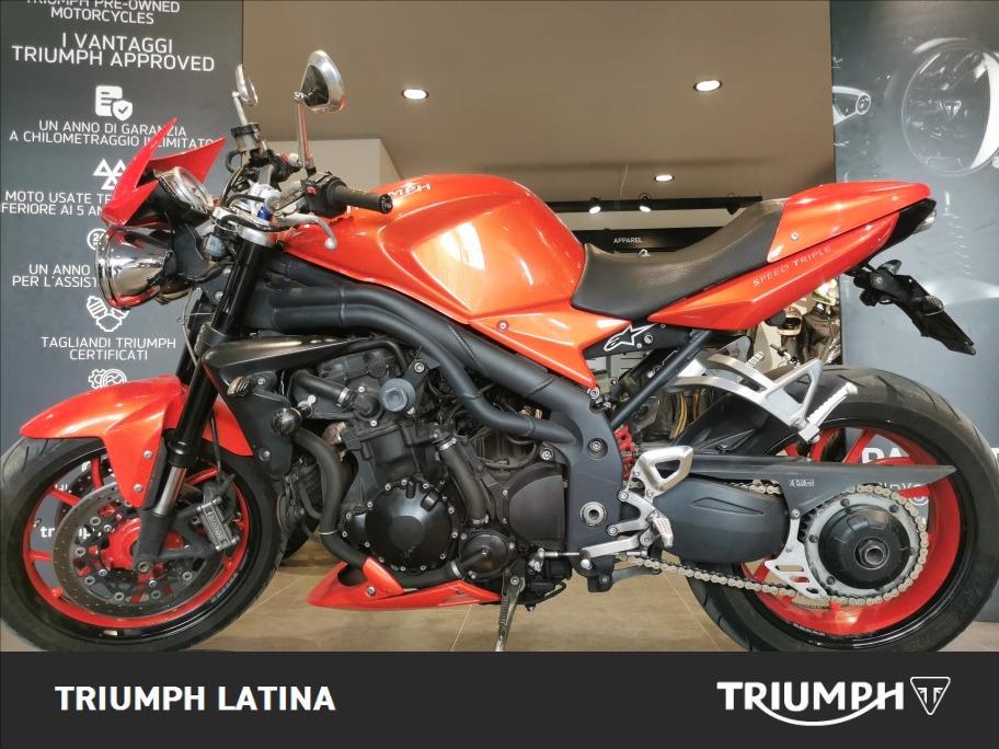 TRIUMPH Speed Triple 1050 