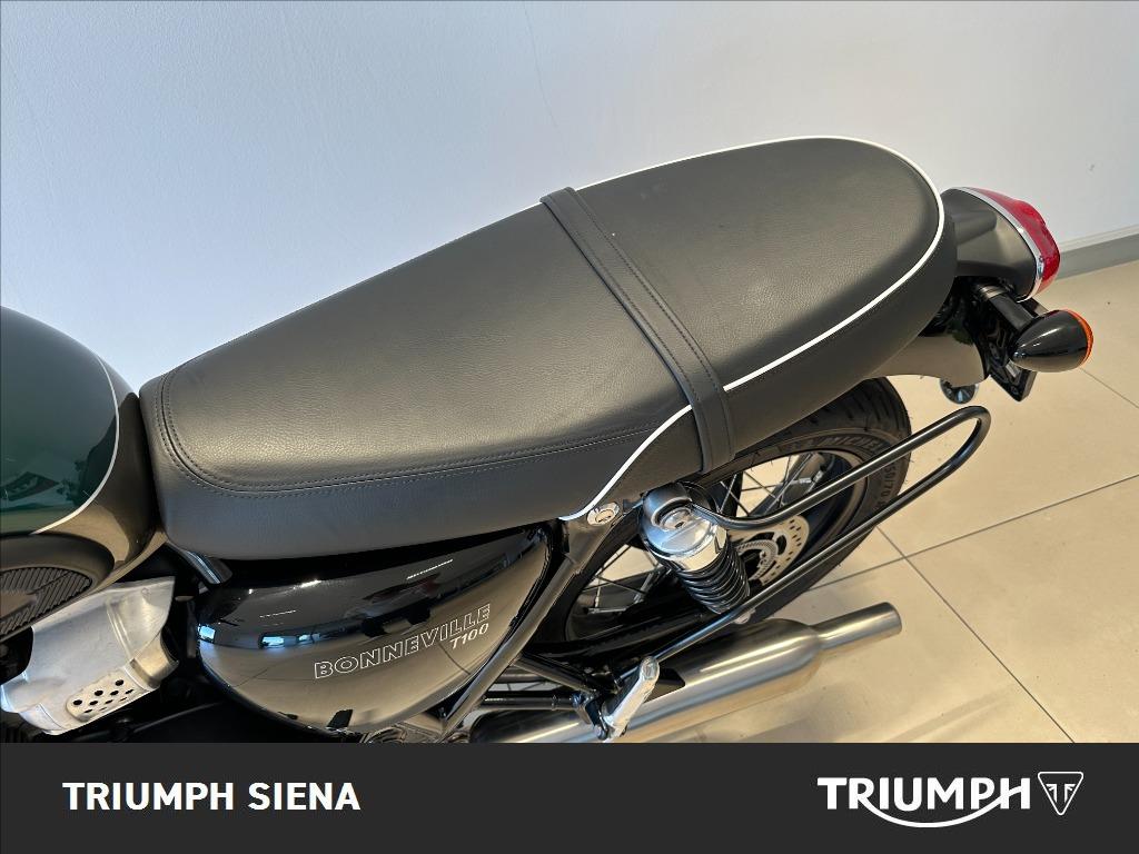 TRIUMPH Bonneville 900 T100 Chrome Edition