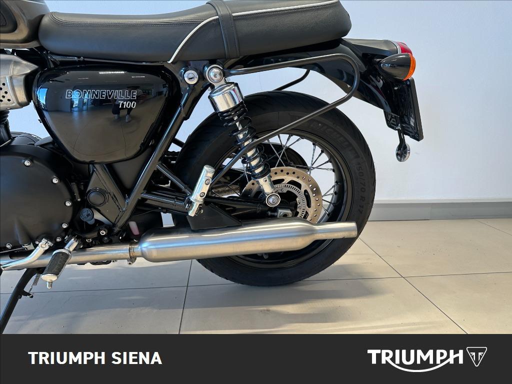 TRIUMPH Bonneville 900 T100 Chrome Edition