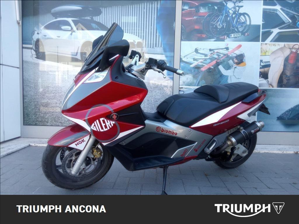 GILERA GP 800 