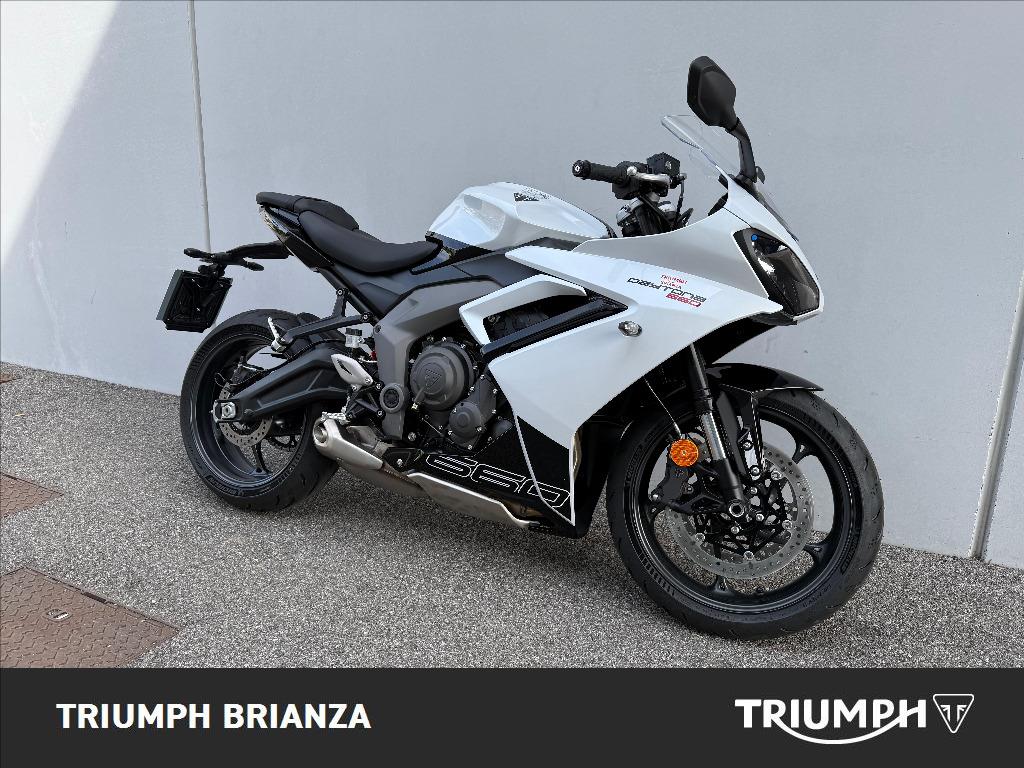 TRIUMPH Daytona 660 Abs