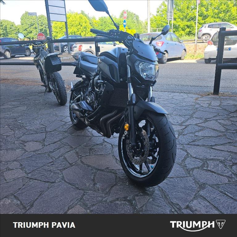 YAMAHA MT-07 690 Abs