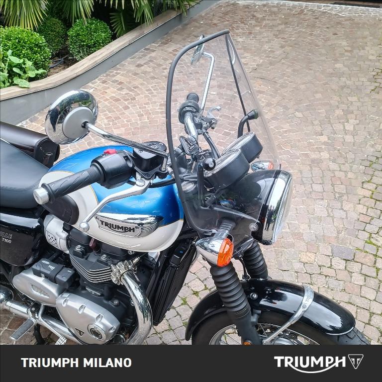 TRIUMPH Bonneville 900 T100 