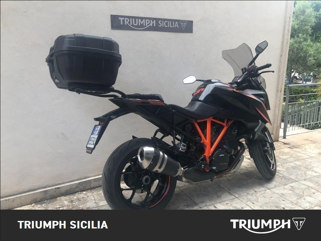 KTM 1290 Super Duke GT