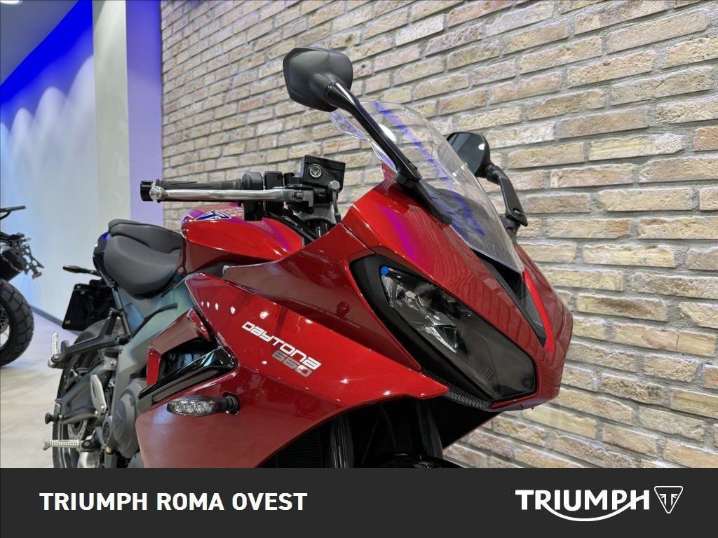 TRIUMPH Daytona 660 Abs