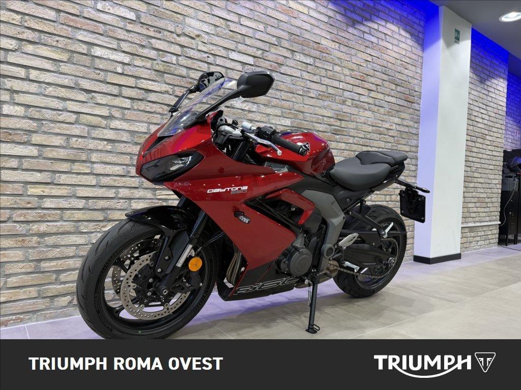 TRIUMPH Daytona 660 Abs