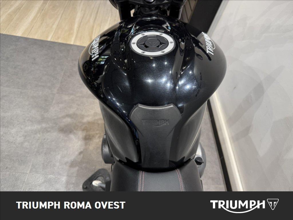 TRIUMPH Street Triple 765 R