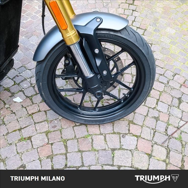 TRIUMPH Speed 400 Abs