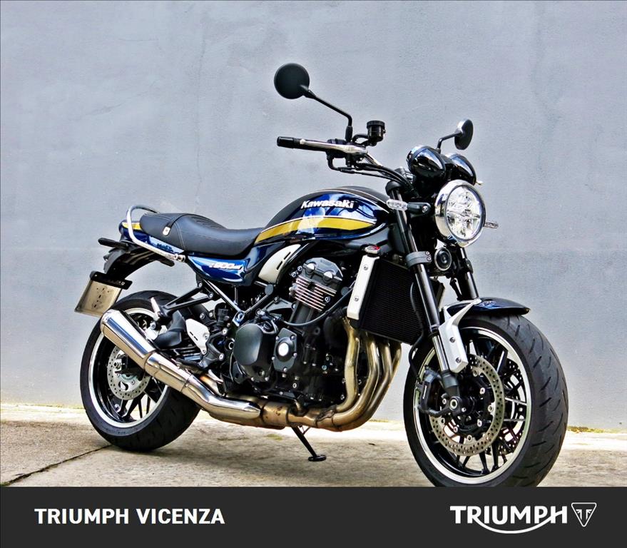 KAWASAKI Z 900 RS Metallic Spark Black