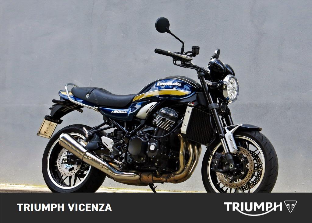 KAWASAKI Z 900 RS Metallic Spark Black